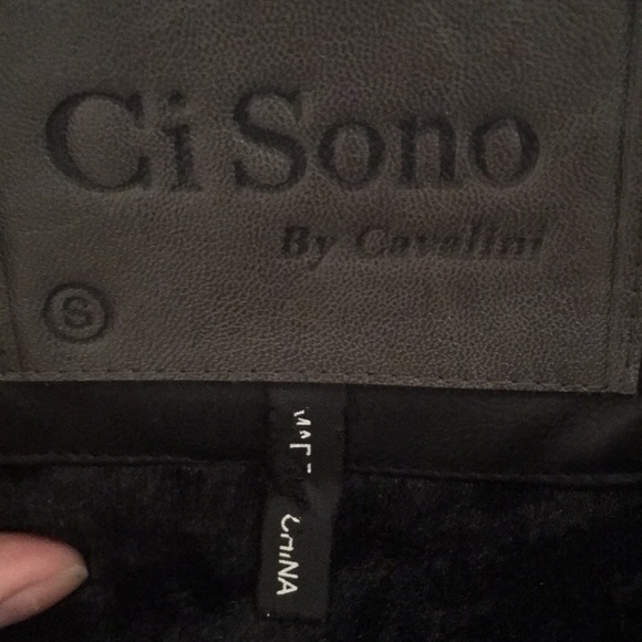 Black faux leather jacket - Picture 3 of 4